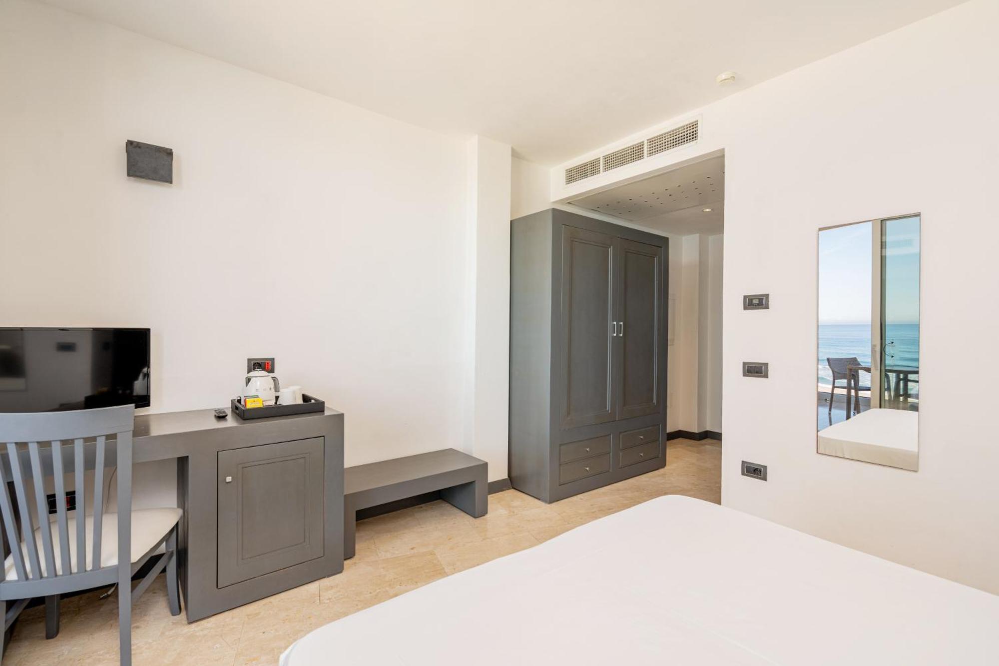 Bellevue Sardinia Resort Affiliated By Melia Valledoria  Exterior photo